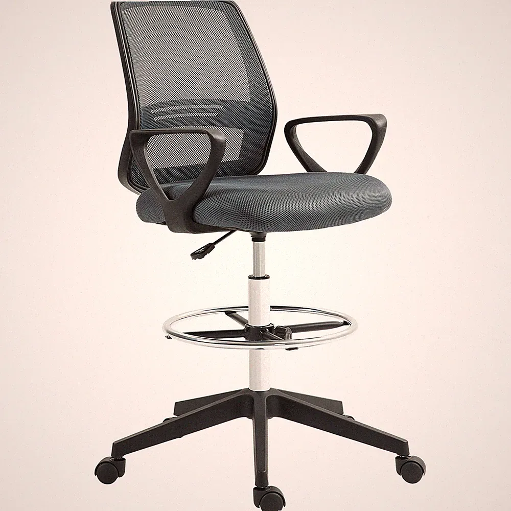Bürostuhl Ergonomischer Schreibtischstuhl mit Armlehnen, Refurbished