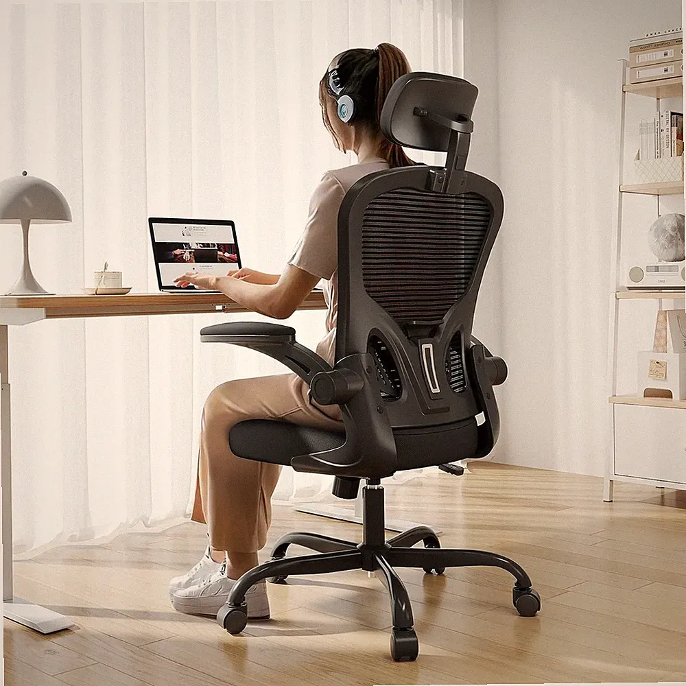 Ergonomischer Bürodrehstuhl mit Verstellbarer Lordosenstütze