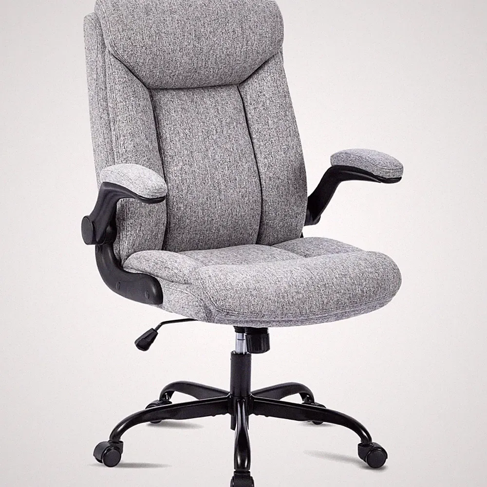 Ergonomischer Bürostuhl mit hochklappbarer Armlehne, Grauer Stoff