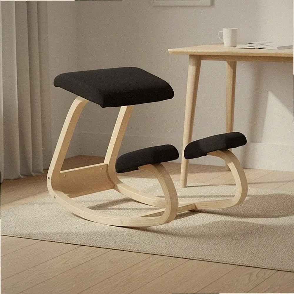 Ergonomischer Kniestuhl aus Holz fördert eine gesunde Haltung für Büro, Schüler