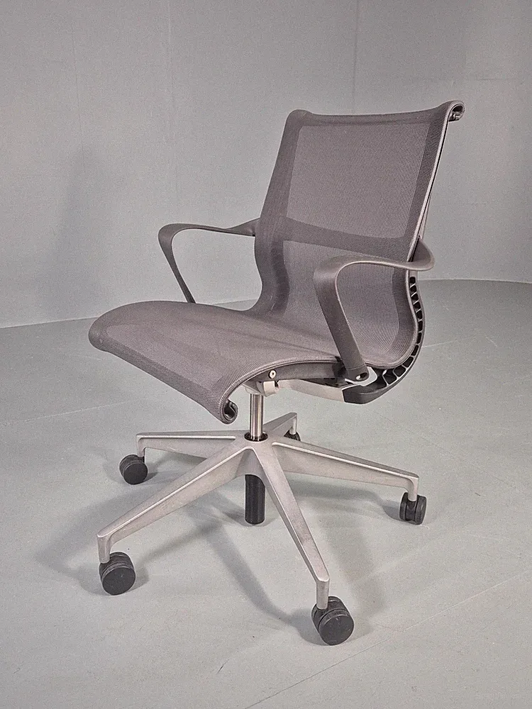 Herman Miller Setu Bürostuhl modernes Design Qualität bequem EB12573