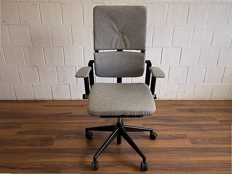 Steelcase Please Bürodrehstuhl hellgrau schwarz ergonomisch